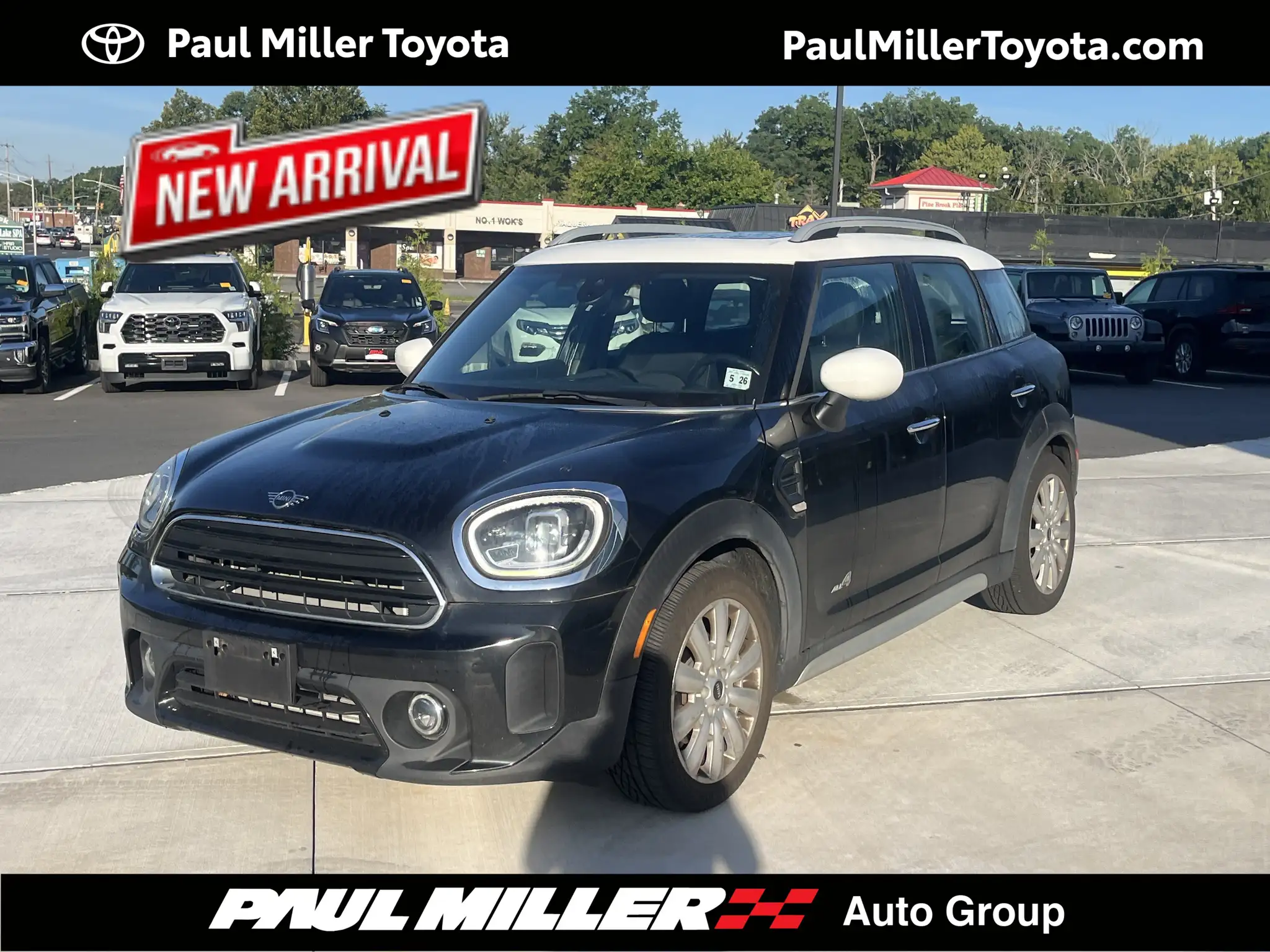 2021 MINI Countryman Cooper ALL4 Oxford Edition's photo