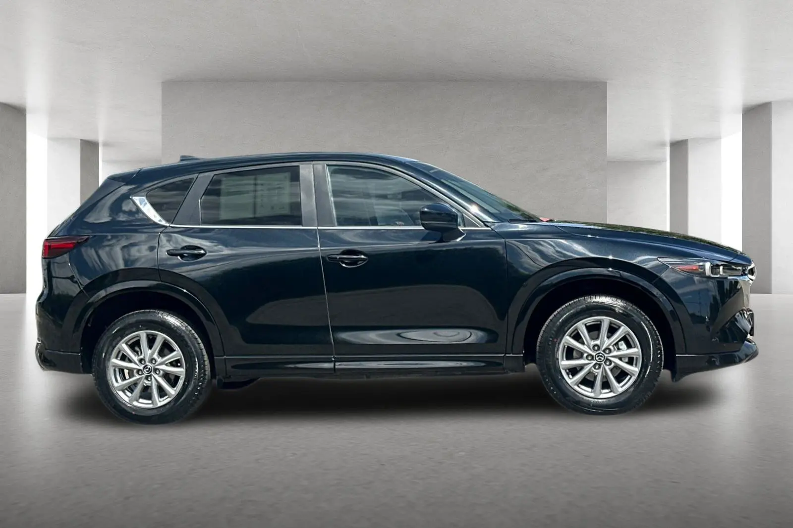 2025 Mazda CX-5 Select AWD Auto Package S photo 3