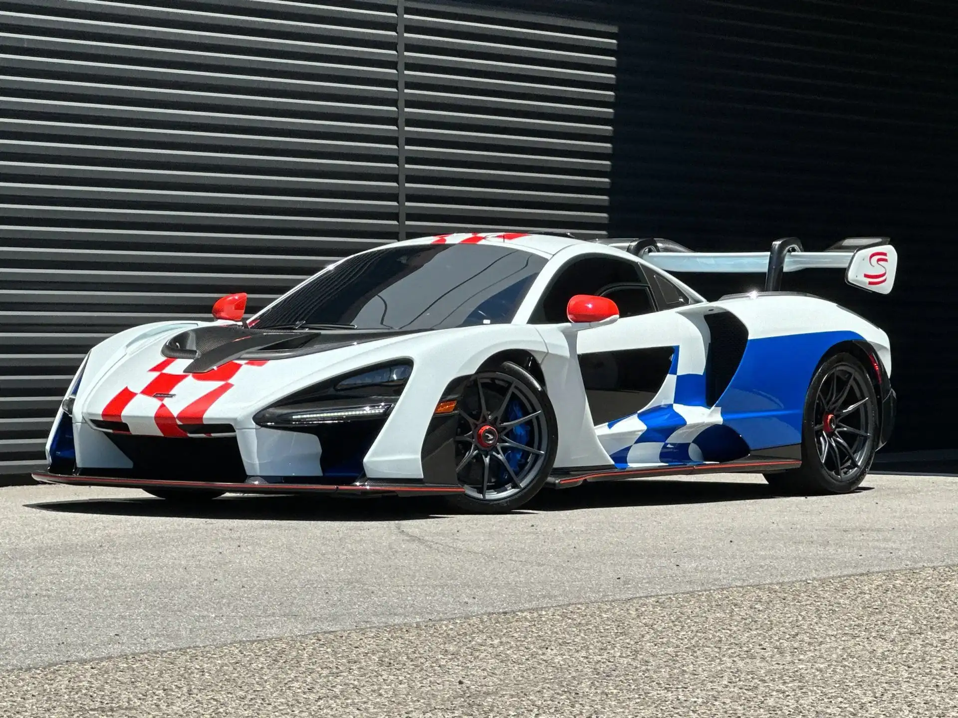 2019 McLaren Senna Base's photo