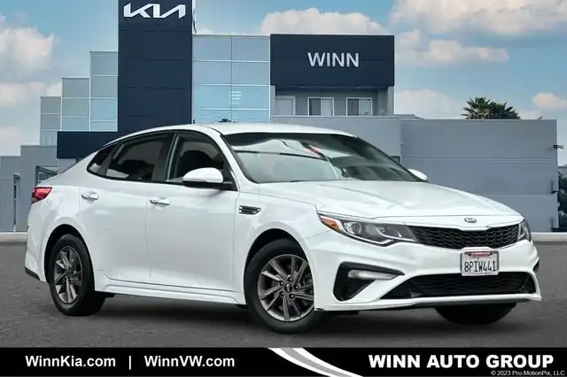 2020 Kia Optima LX AT's photo