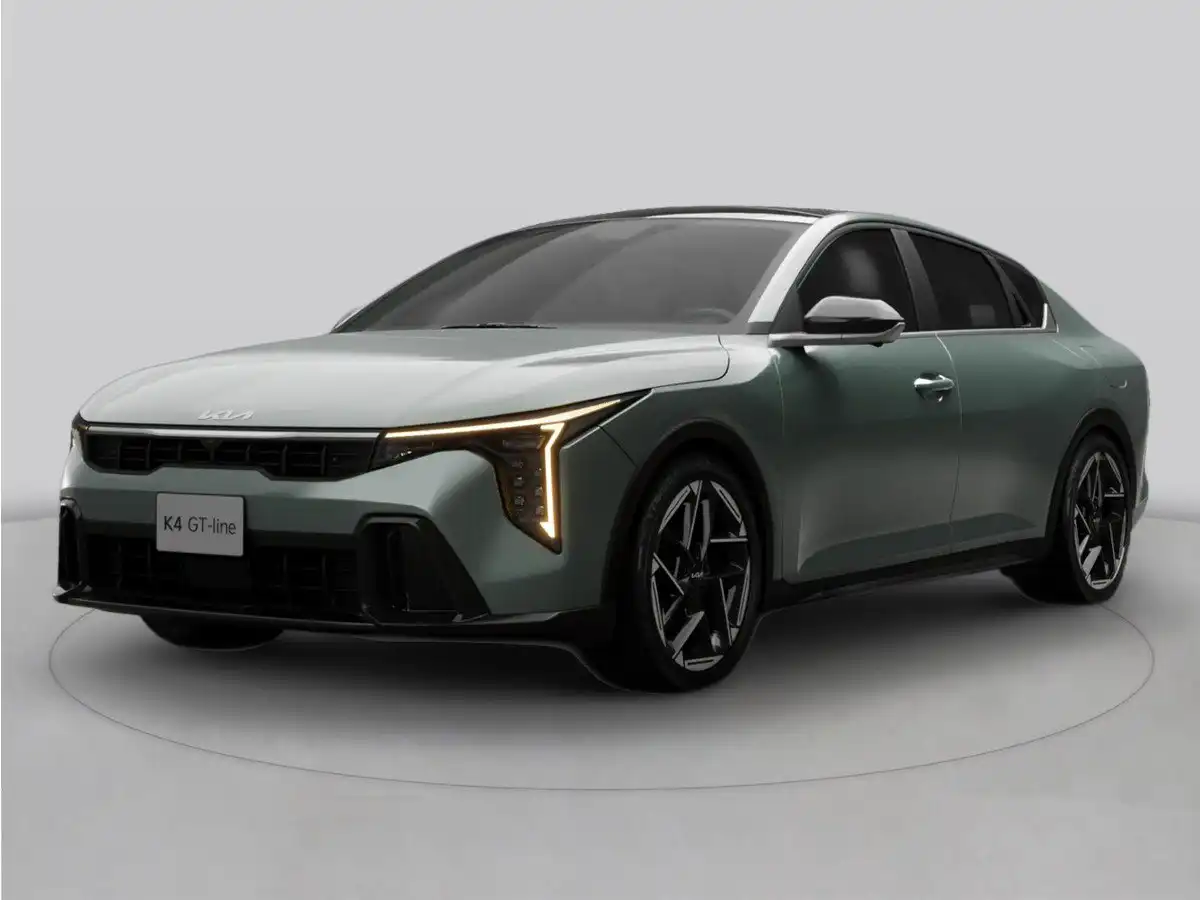 2025 Kia K4 EX AT's photo