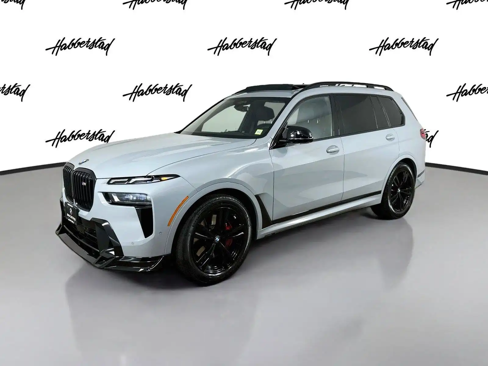 2026 BMW X7 M60i xDrive's photo