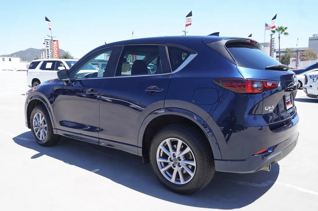 2024 Mazda CX-5 S Select Package Auto AWD photo 5