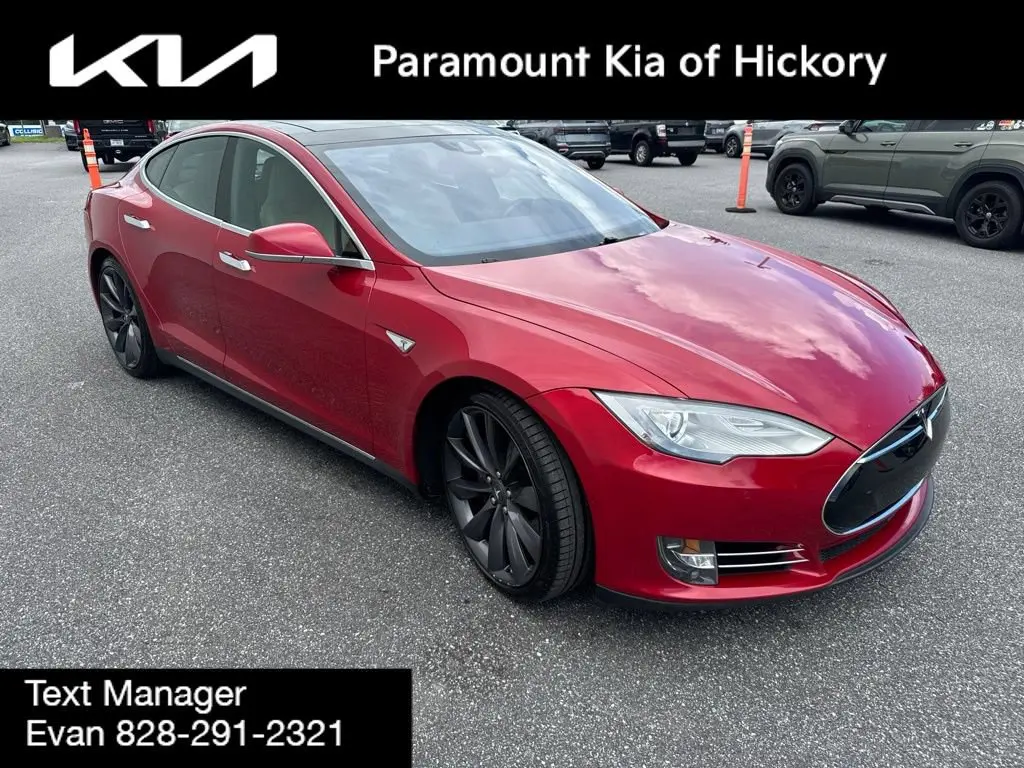 2016 Tesla Model S undefined photo 3