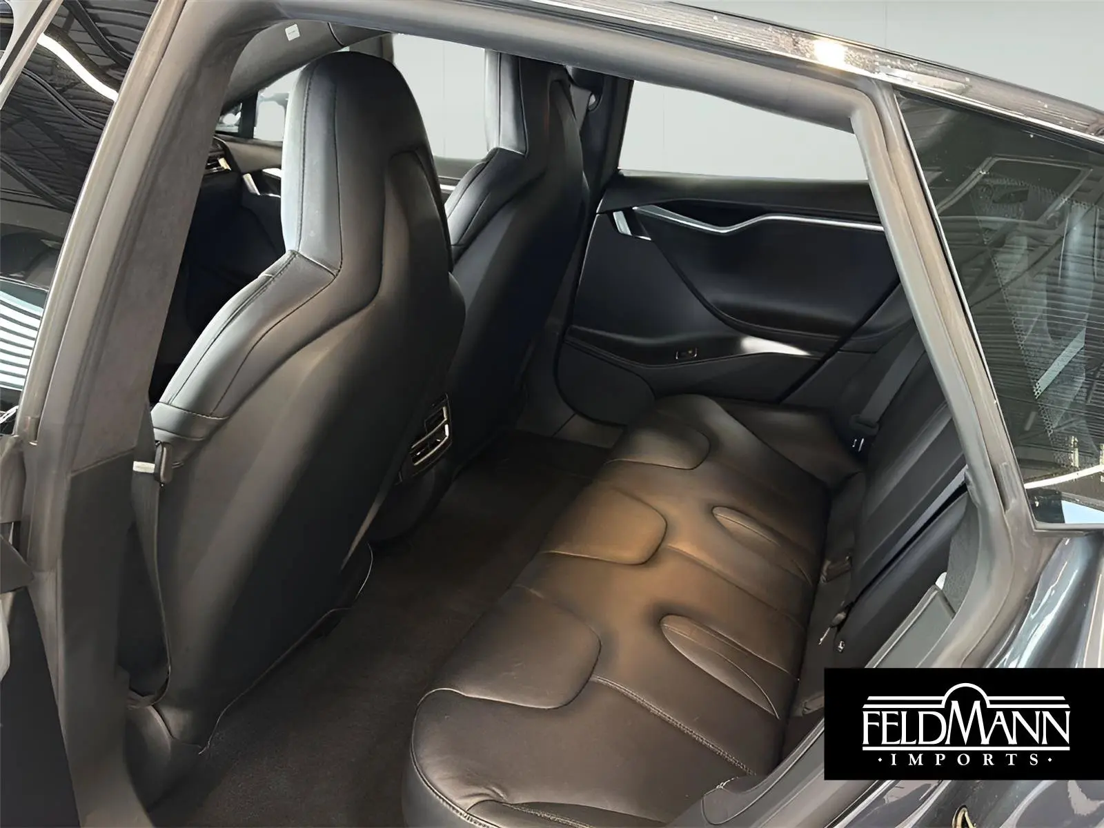 2016 Tesla Model S 90D photo 3