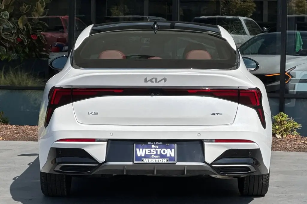 2026 Kia Optima GT-Line AWD photo 5