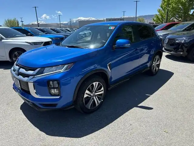 2024 Mitsubishi Outlander Sport 2.0 ES AWC CVT's photo