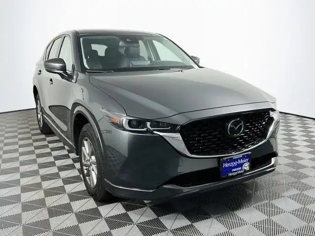 2025 Mazda CX-5 Preferred AWD Auto Package S's photo