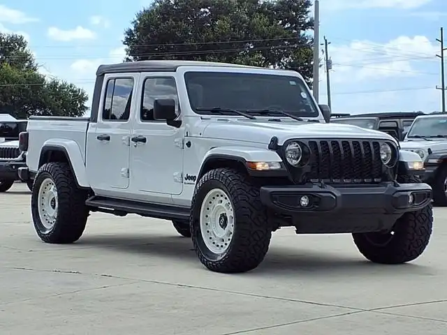 2021 Jeep Gladiator WILLYS's photo
