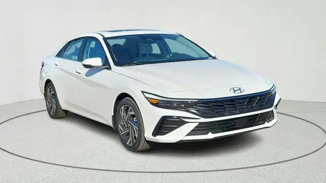 2026 Hyundai Elantra 2.0 Limited IVT's photo