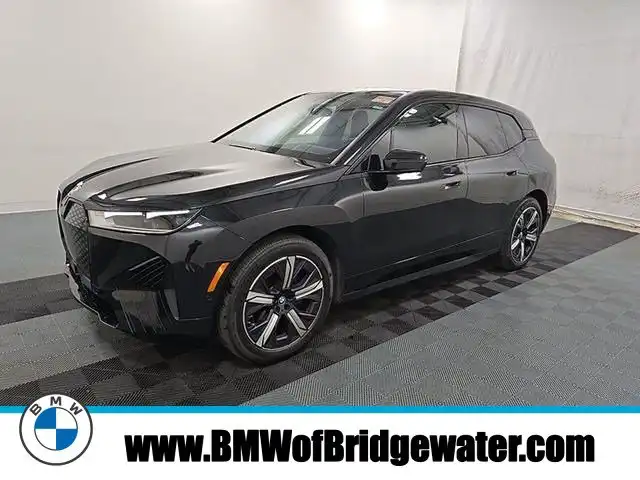 2024 BMW iX xDrive50's photo