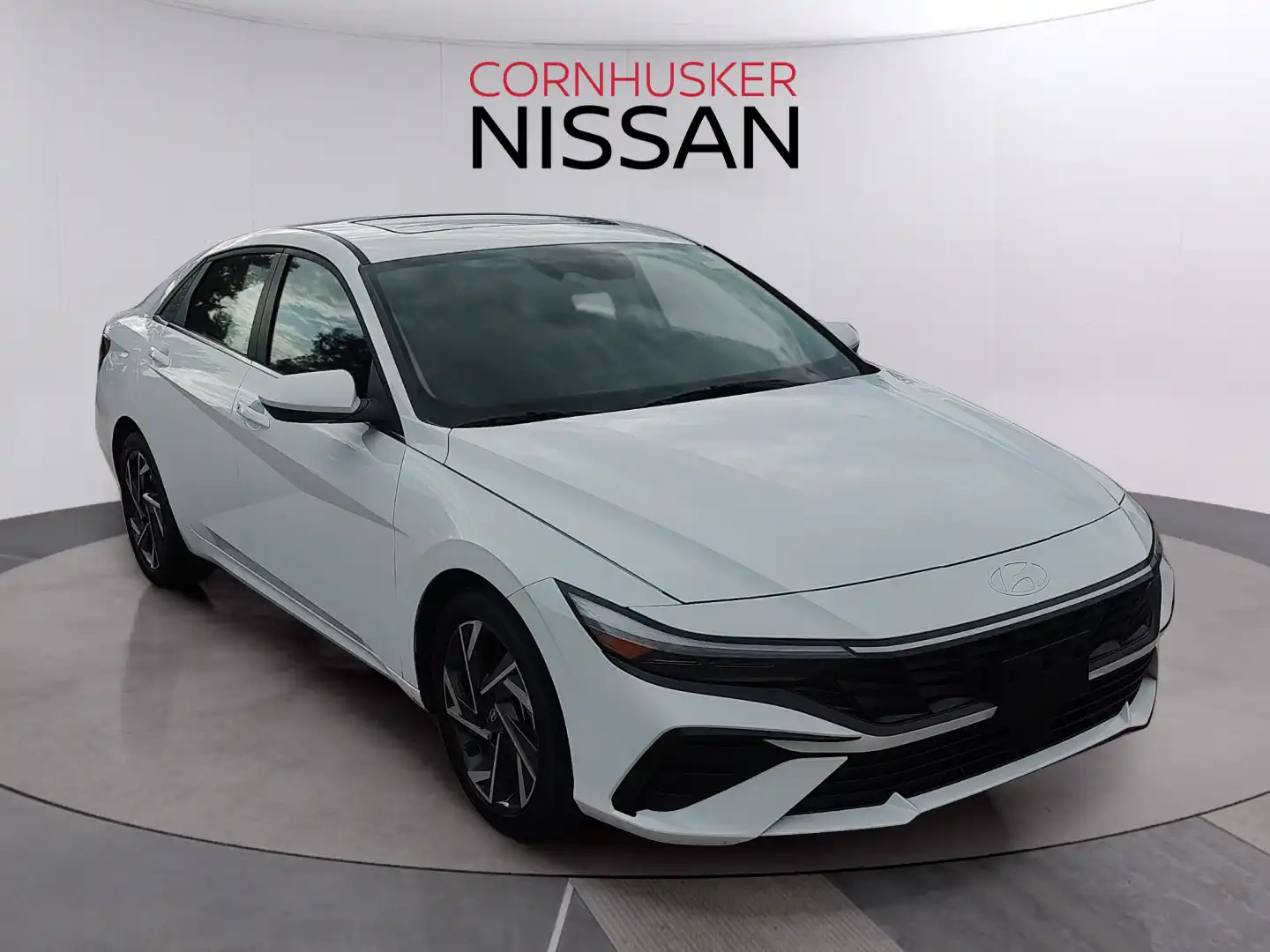 2025 Hyundai Elantra 2.0 SEL Convenience IVT's photo