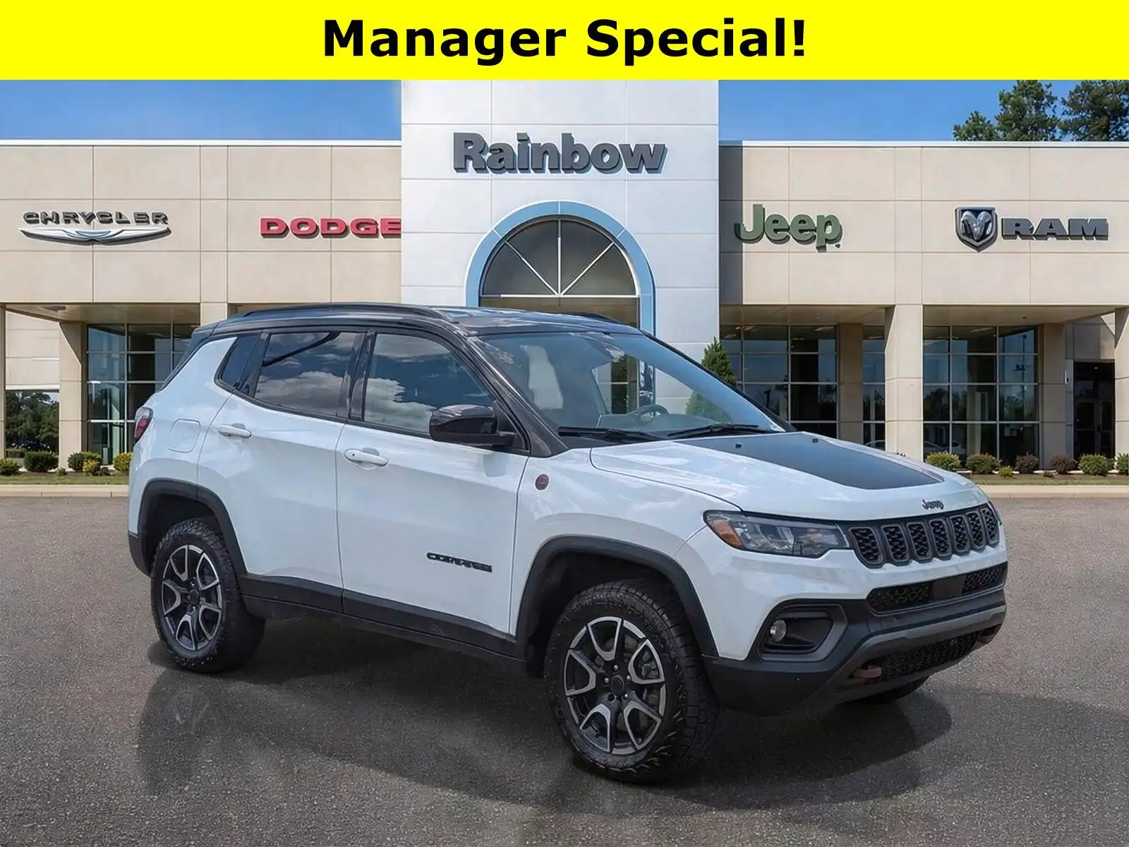 2025 Jeep Compass Trailhawk 4WD's photo