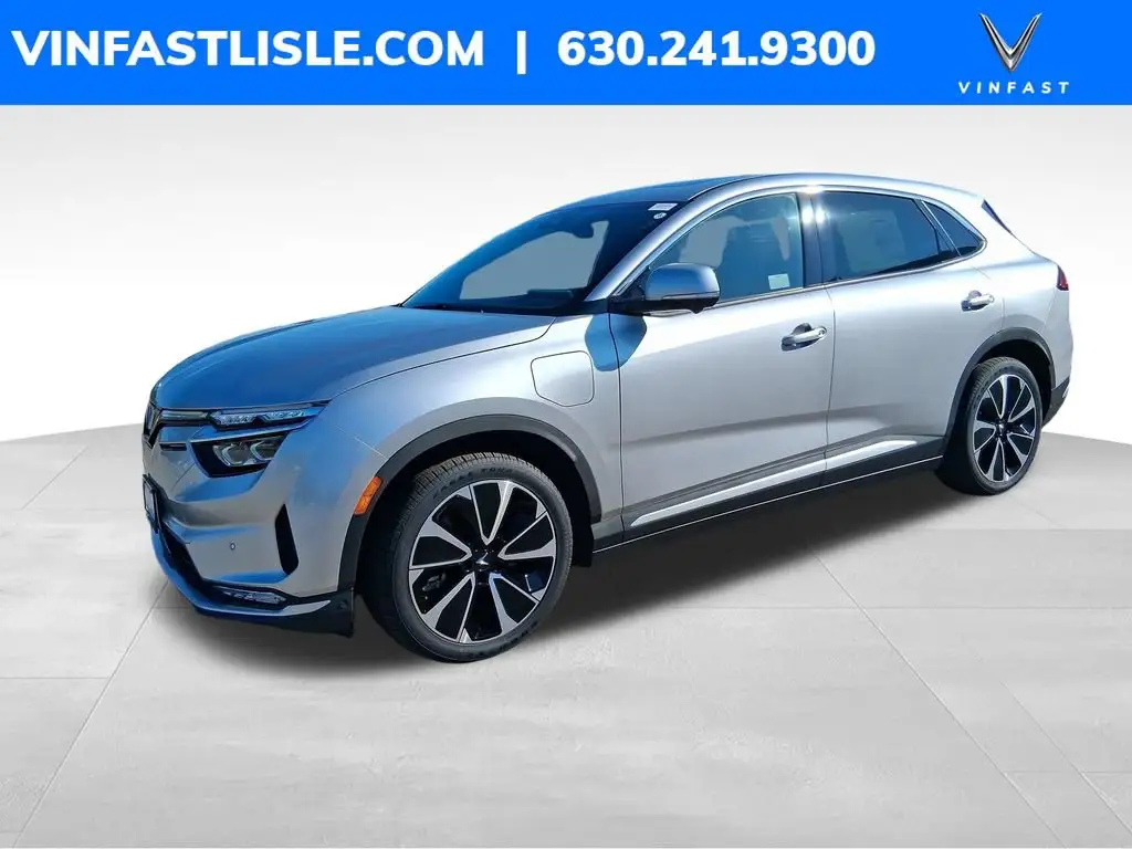 2025 VinFast VF 8 Plus Standard Range photo 1