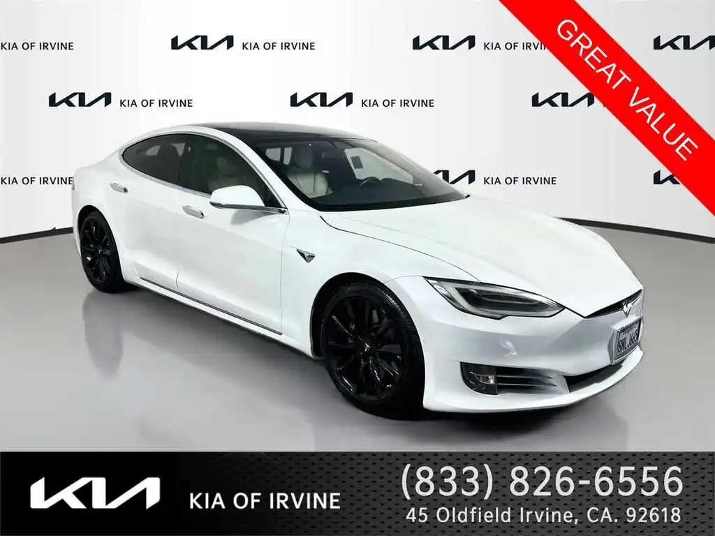 2020 Tesla Model S Long Range Plus's photo