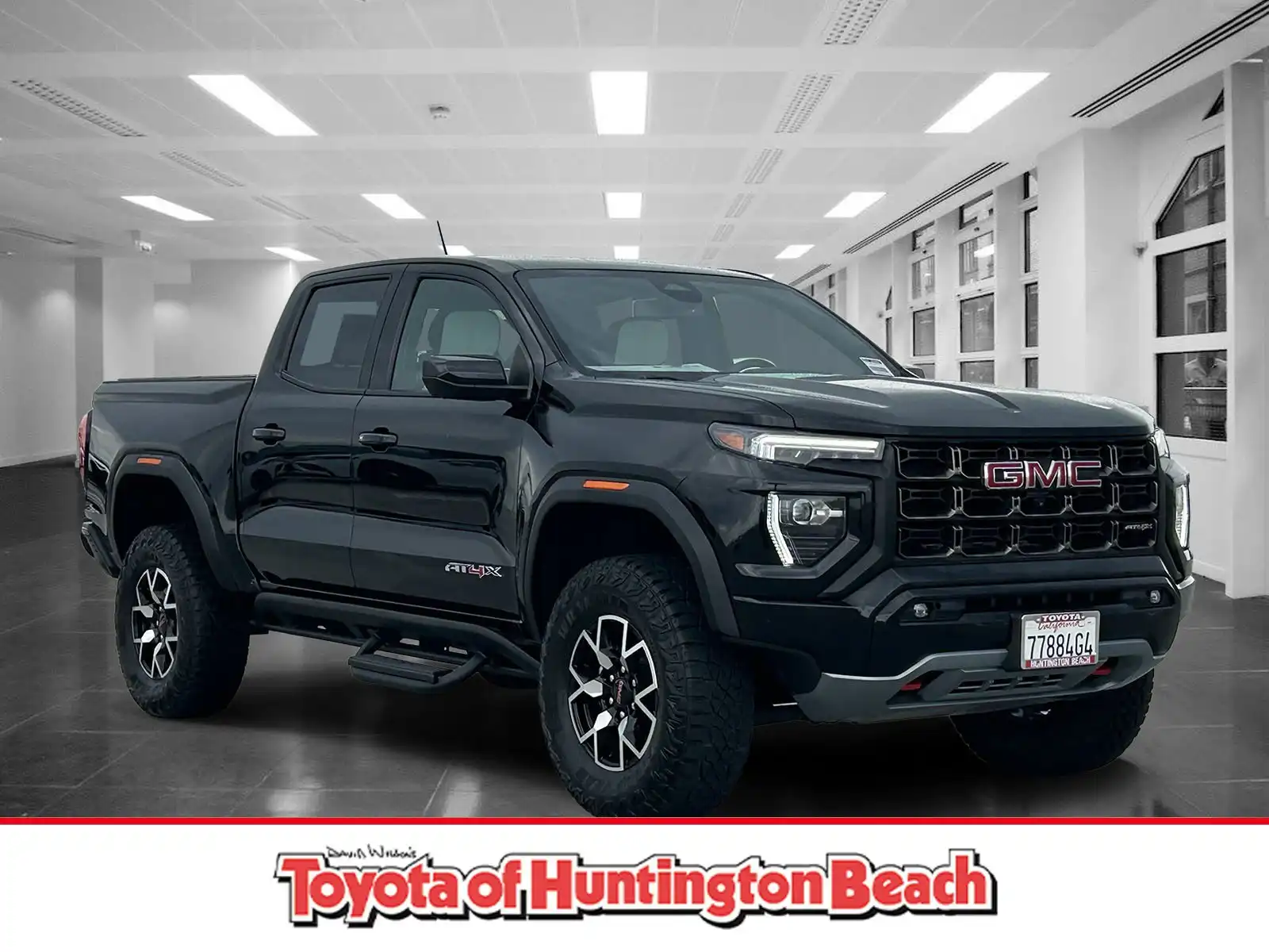 2023 GMC Canyon AT4X 4WD Crew Cab Short Box's photo