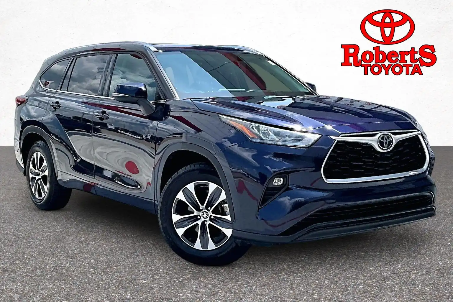 2020 Toyota Highlander XLE 2WD V6's photo