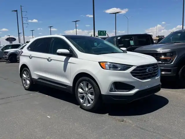 2021 Ford Edge Titanium AWD's photo
