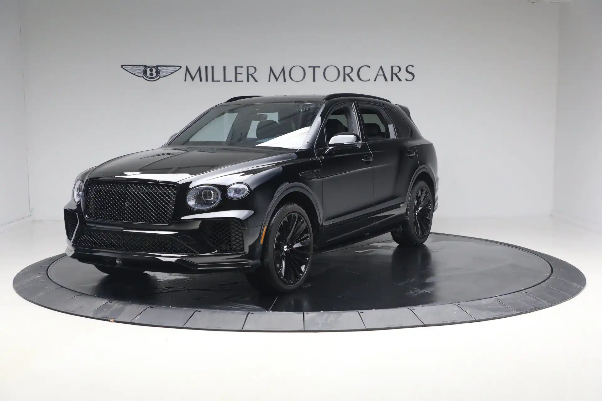 2023 Bentley Bentayga W12 Speed's photo