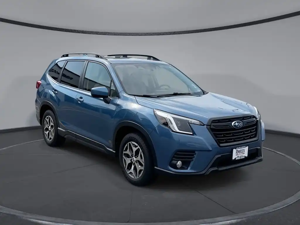 2023 Subaru Forester Premium's photo
