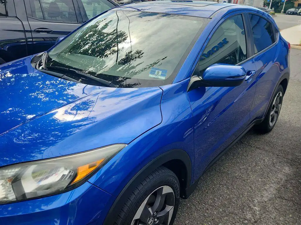 2018 Honda HR-V EX AWD's photo