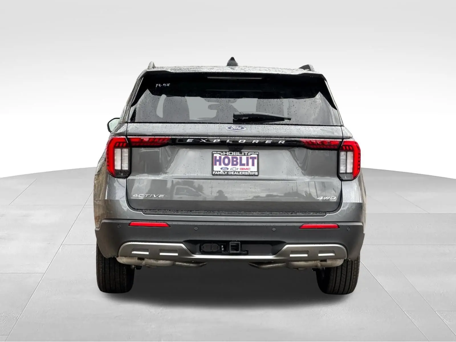 2026 Ford Explorer Active 4WD photo 4