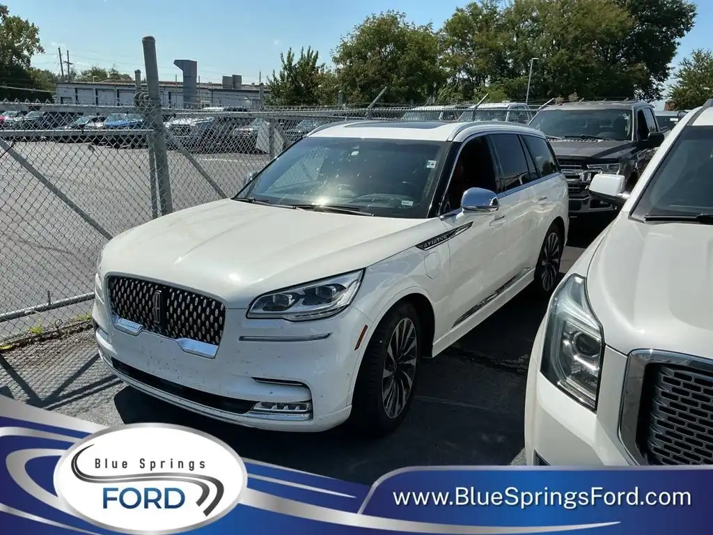 2022 Lincoln Aviator Black Label Grand Touring AWD's photo