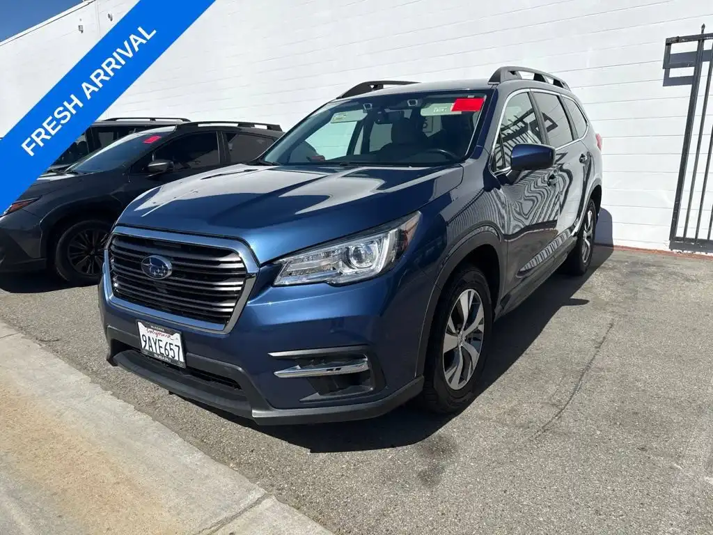 2022 Subaru Ascent Premium 7 Passenger's photo