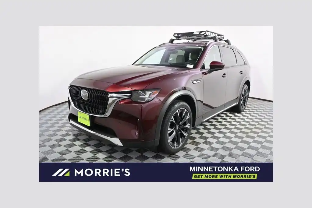 2024 Mazda CX-90 PHEV Premium Package's photo