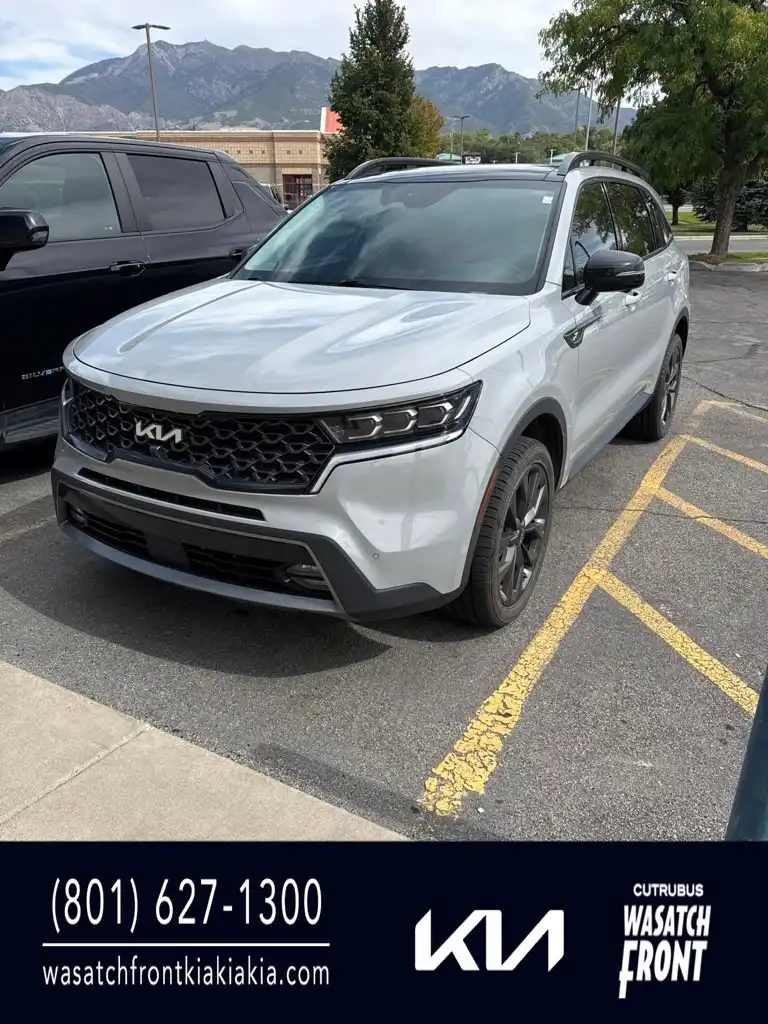 2023 Kia Sorento SX Prestige 4WD DCT X-Line's photo