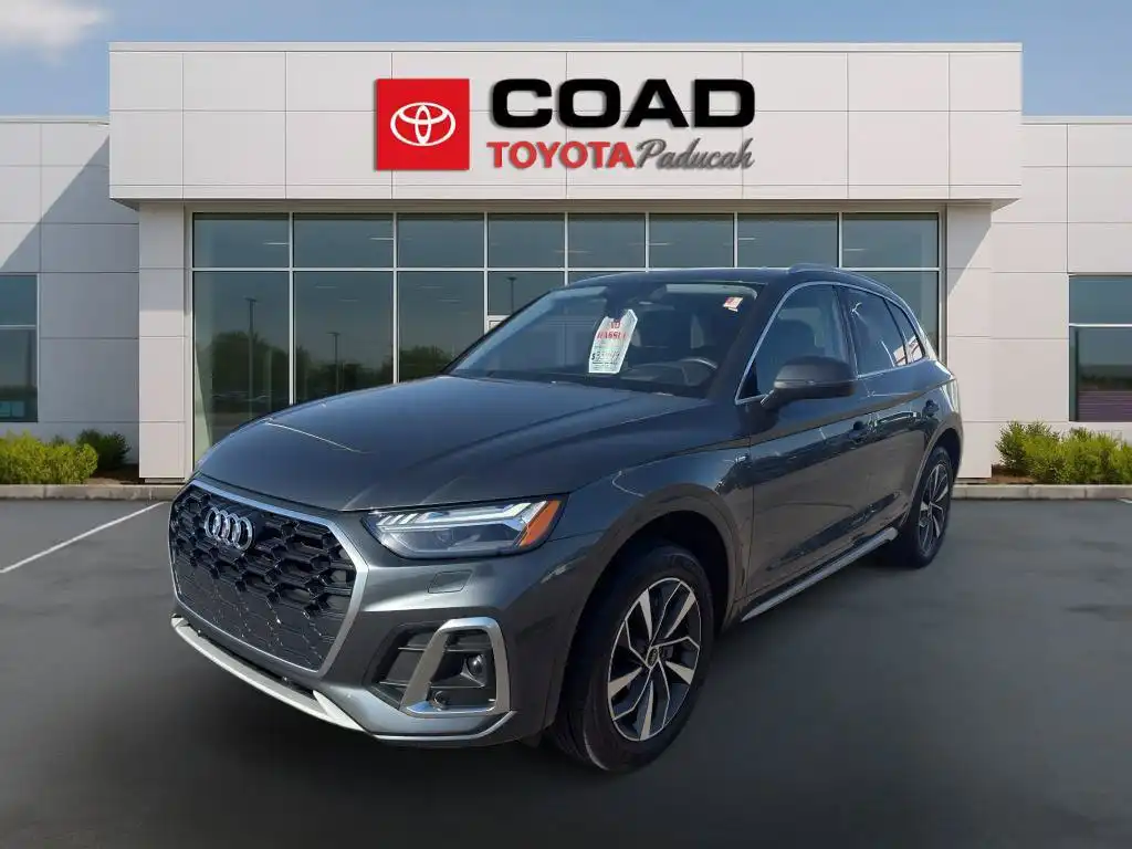 2023 Audi Q5 45 Prestige's photo