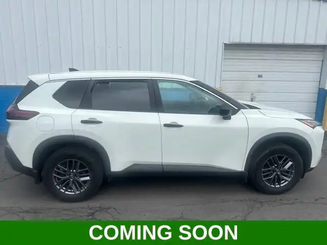 2022 Nissan Rogue S AWD's photo