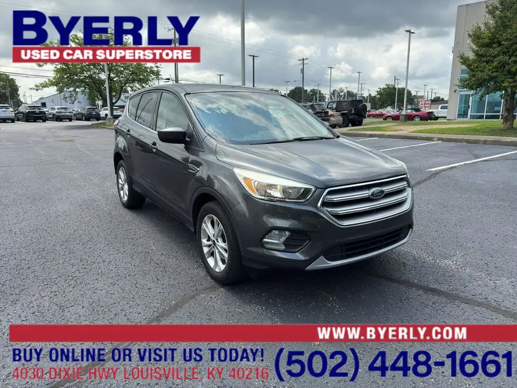 2017 Ford Escape SE's photo