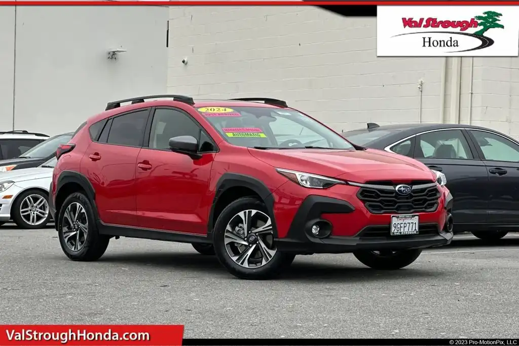 2024 Subaru Crosstrek Premium CVT's photo
