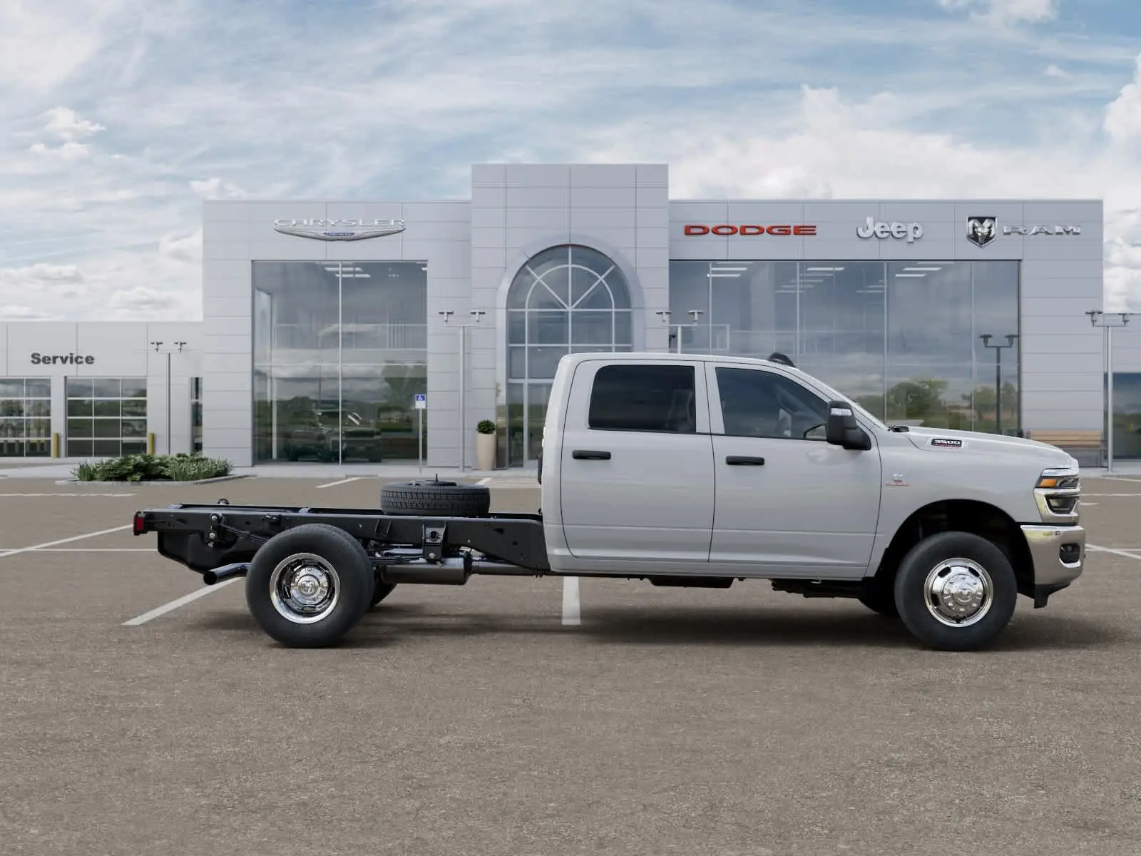 2026 RAM 3500 Tradesman 4X4 Crew Cab photo 5