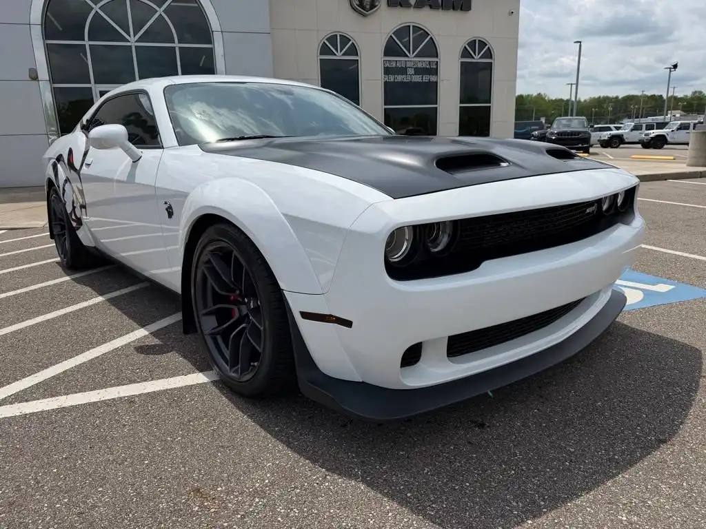 2019 Dodge Challenger SRT Hellcat Redeye Widebody Plus Auto's photo