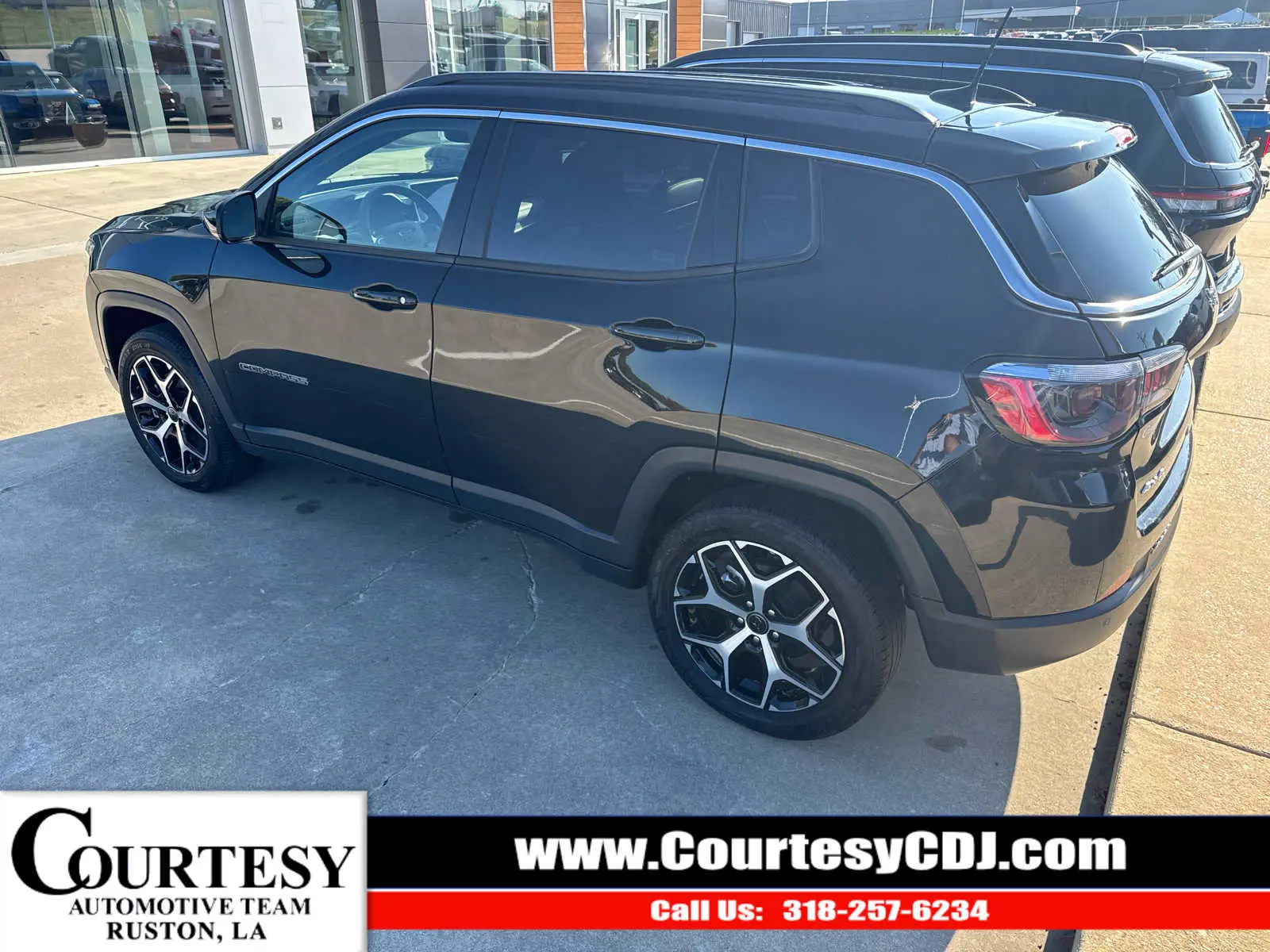2025 Jeep Compass Limited 4WD photo 5