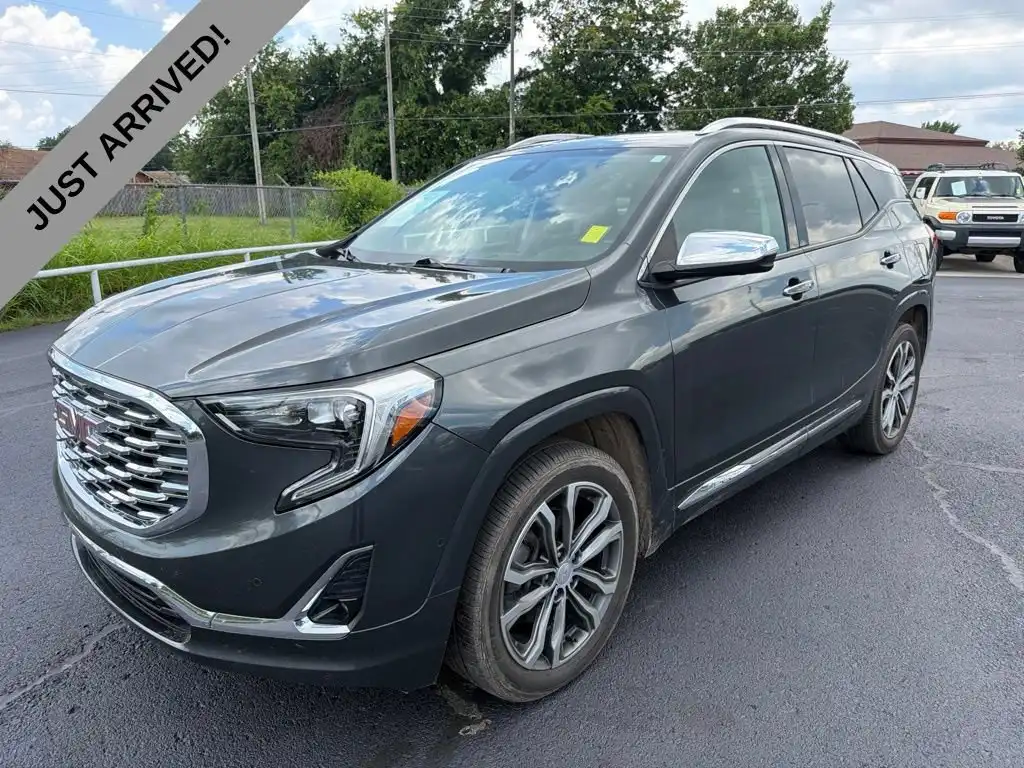 2020 GMC Terrain Denali AWD's photo