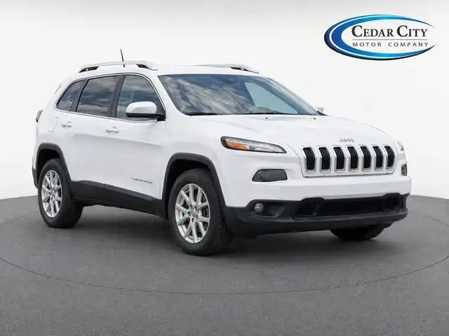 2018 Jeep Cherokee Latitude Plus 4WD's photo