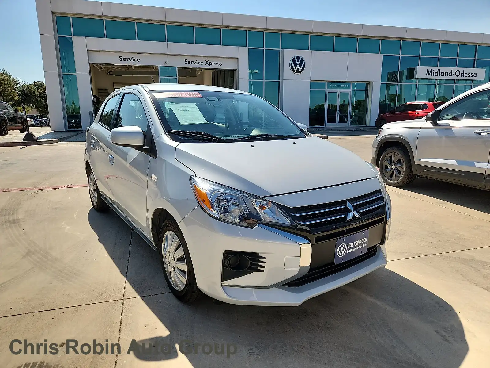 2024 Mitsubishi Mirage ES CVT's photo