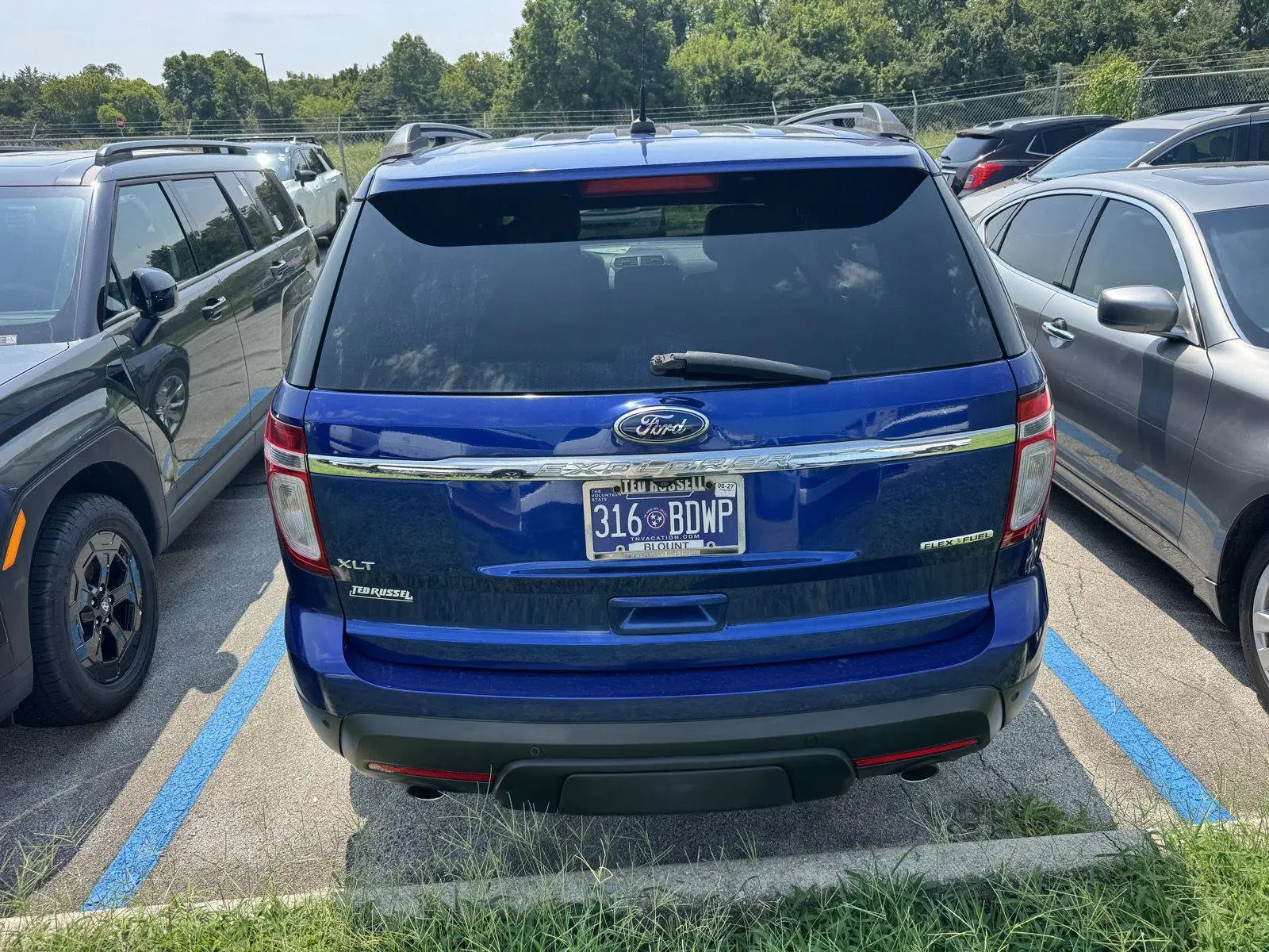 2015 Ford Explorer XLT photo 5