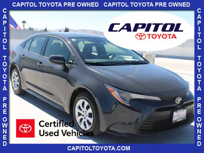 2025 Toyota Corolla LE CVT's photo
