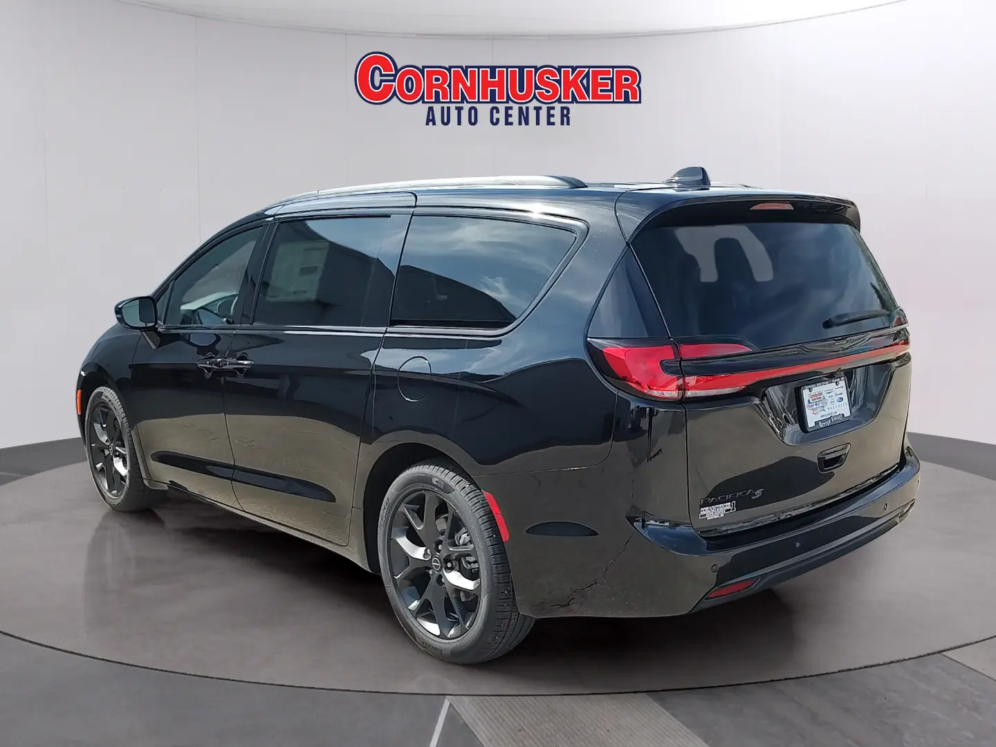 2026 Chrysler Pacifica Select photo 5