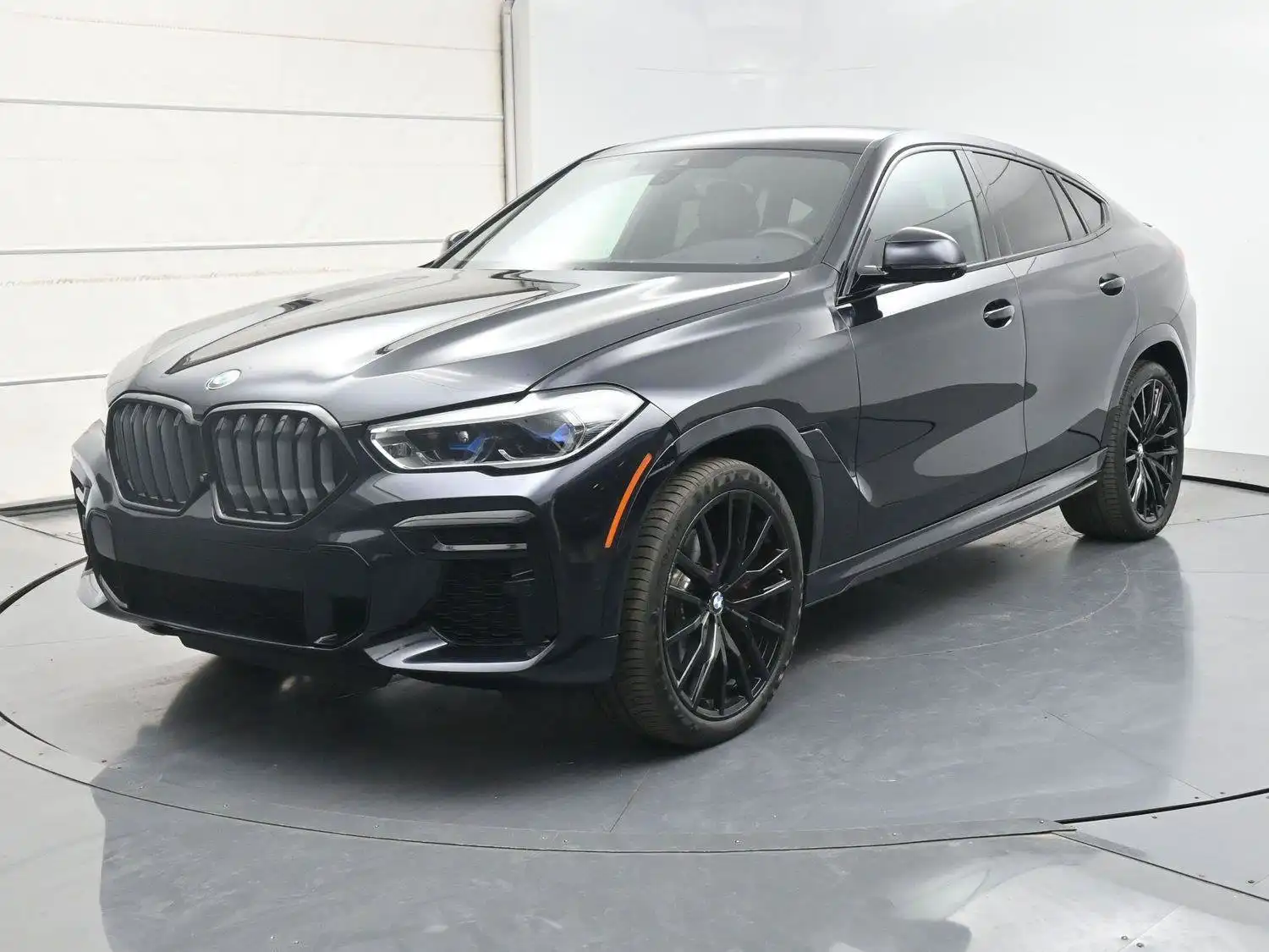 2022 BMW X6 xDrive40i's photo