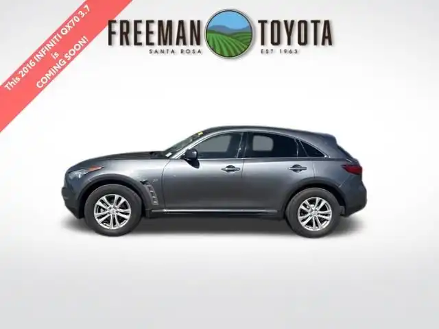 2016 INFINITI QX70 3.7's photo