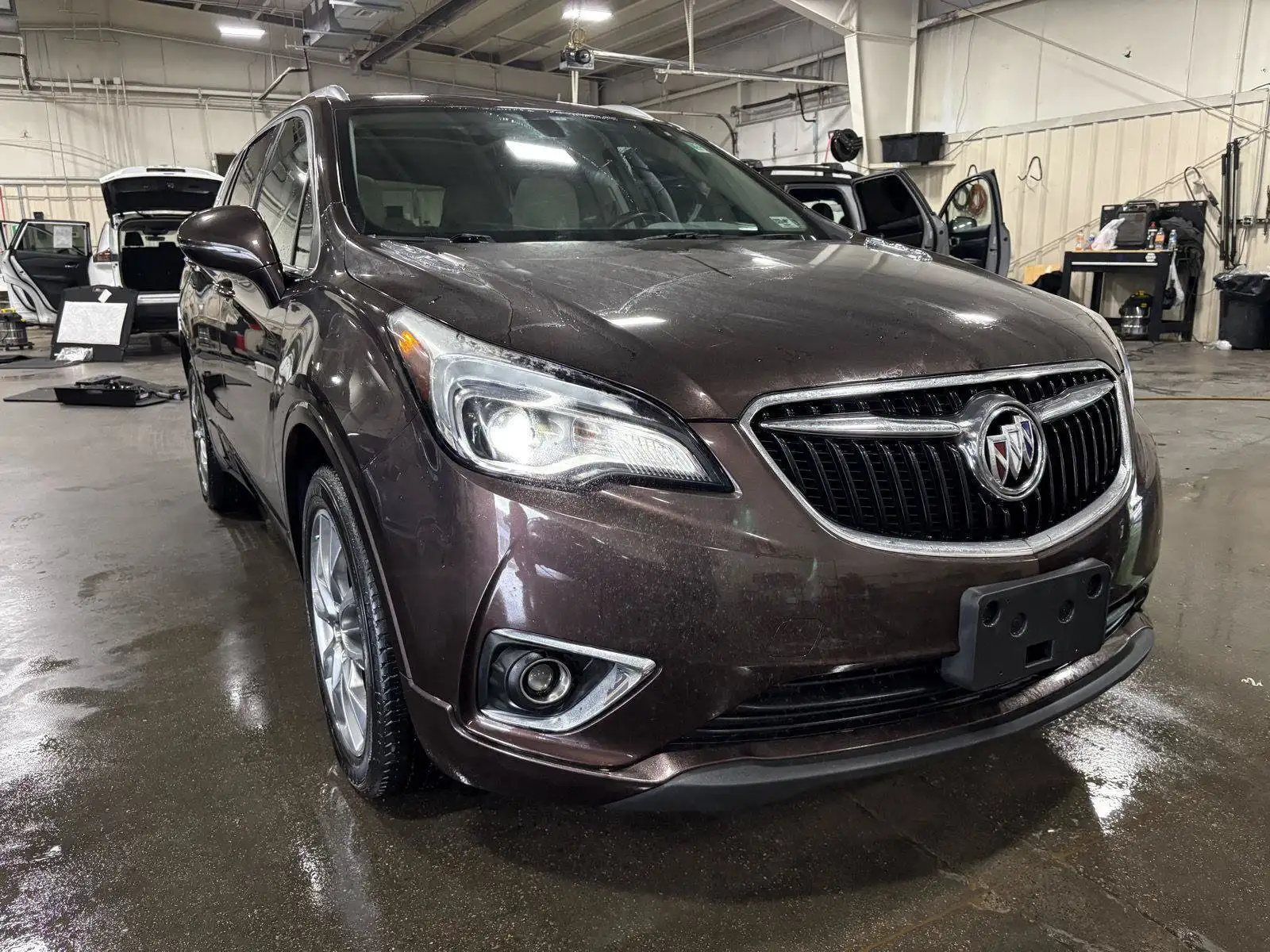 2020 Buick Envision Essence AWD's photo