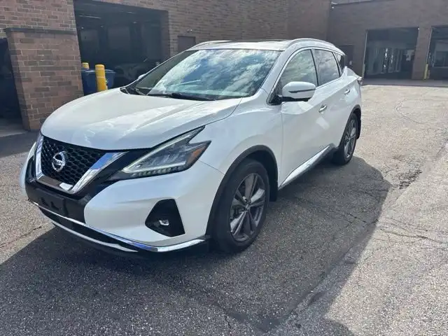 2019 Nissan Murano Platinum AWD's photo
