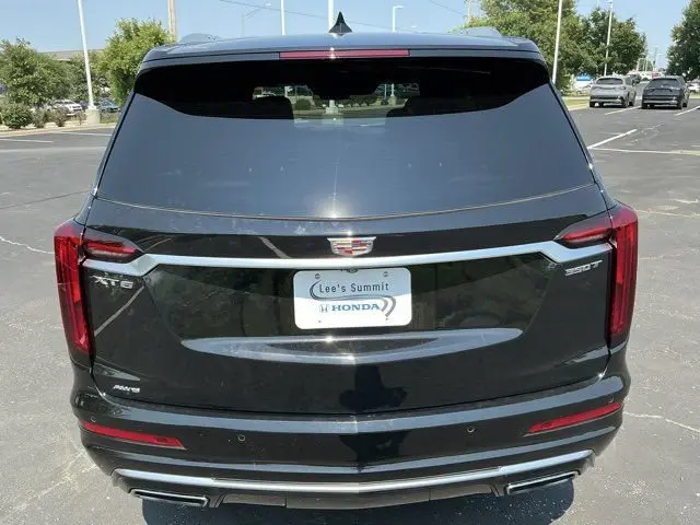 2024 Cadillac XT6 Luxury Auto 4WD photo 4