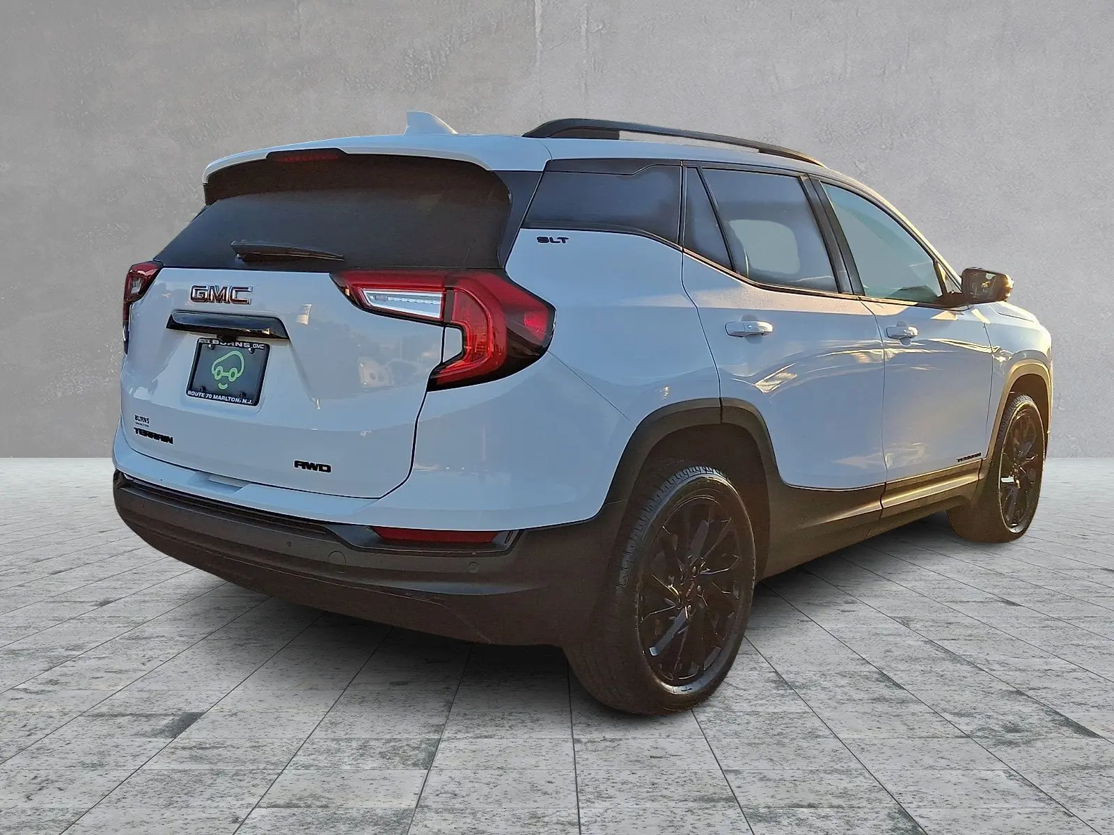 2024 GMC Terrain SLT AWD photo 4
