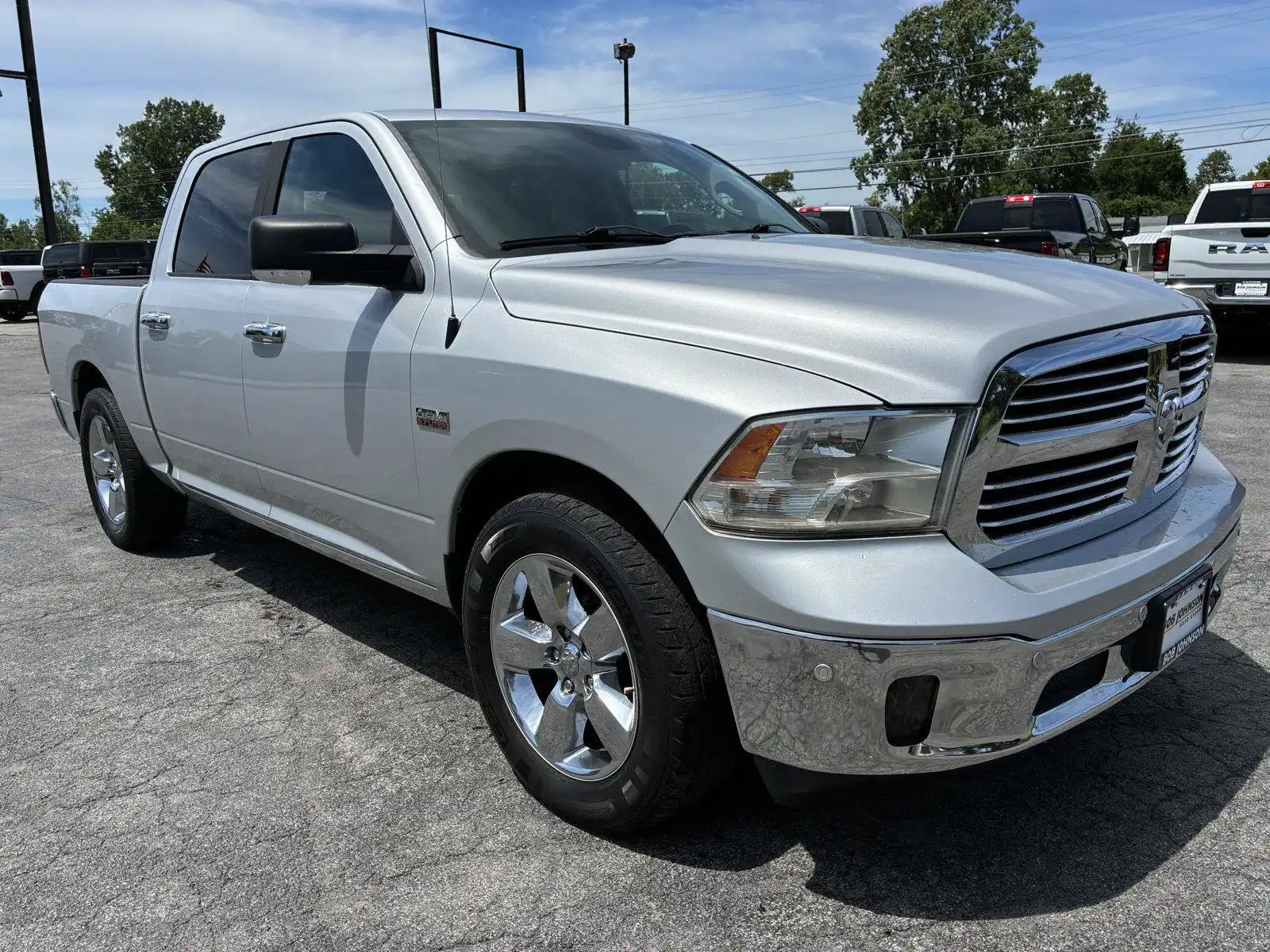 2016 RAM 1500 Lone Star Crew Cab 5'7's photo